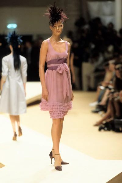 Look 32